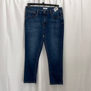 Kenzie‎ women’s jeans size 10/30. Straight leg. New without tags.